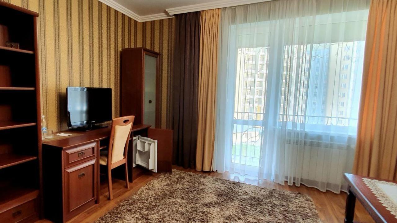 Hermes Resort Hotel With Medical Treatment Truskavets Eksteriør billede