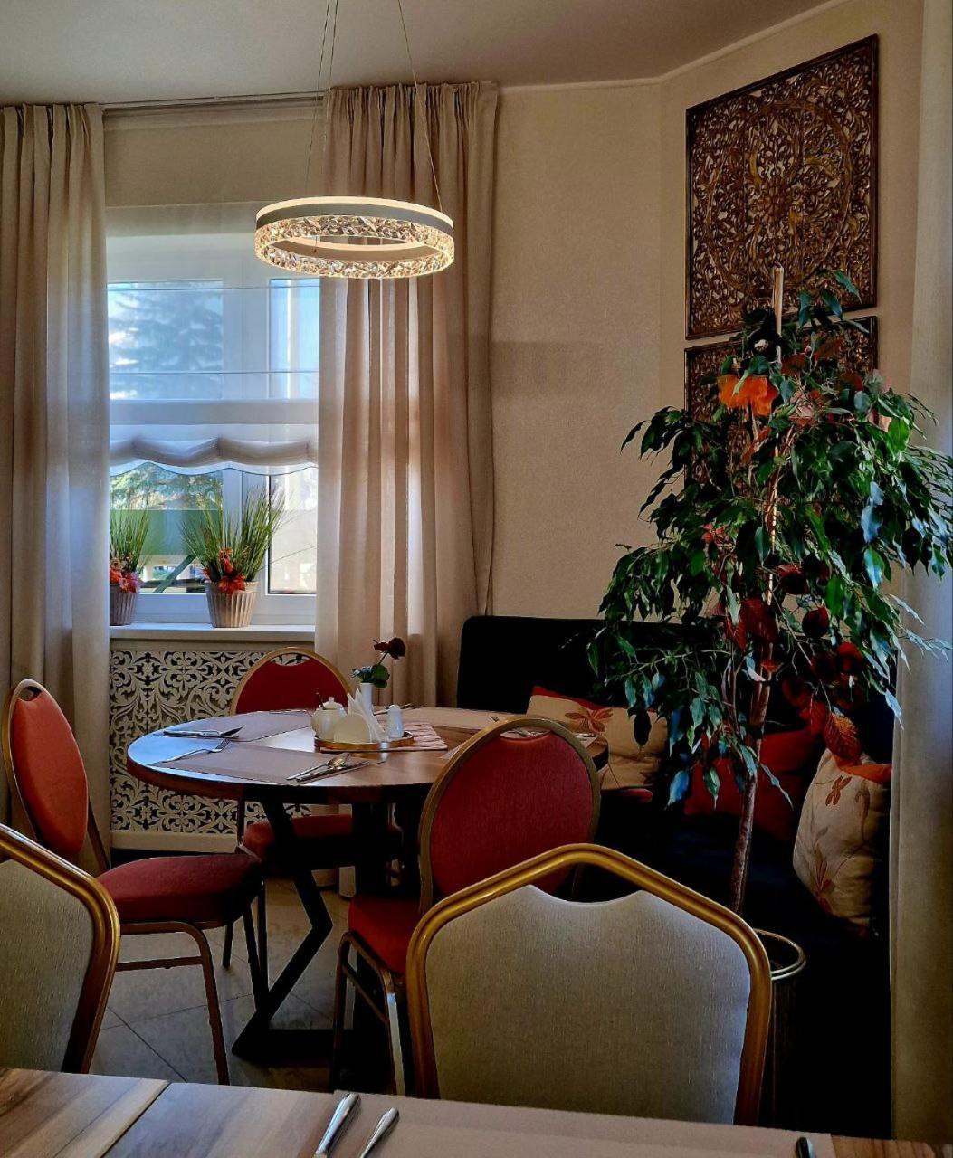 Hermes Resort Hotel With Medical Treatment Truskavets Eksteriør billede